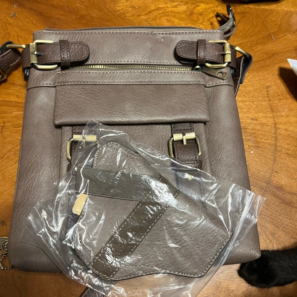 Concealed carry crossbody